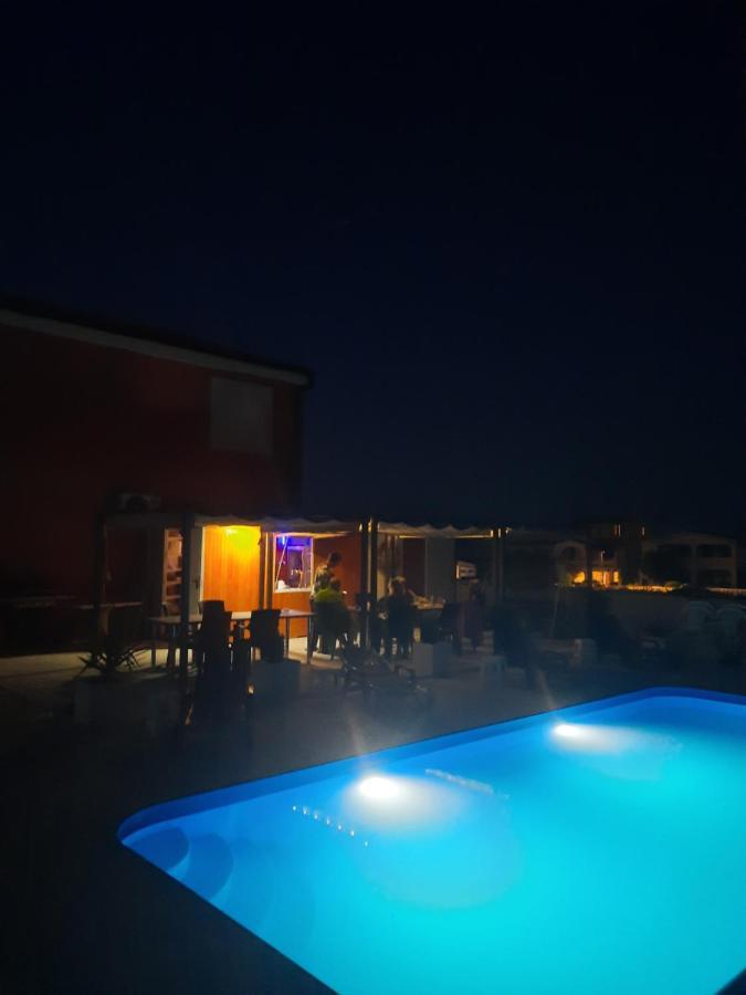 Penzion u Kapitána Apartamento Vir Exterior foto